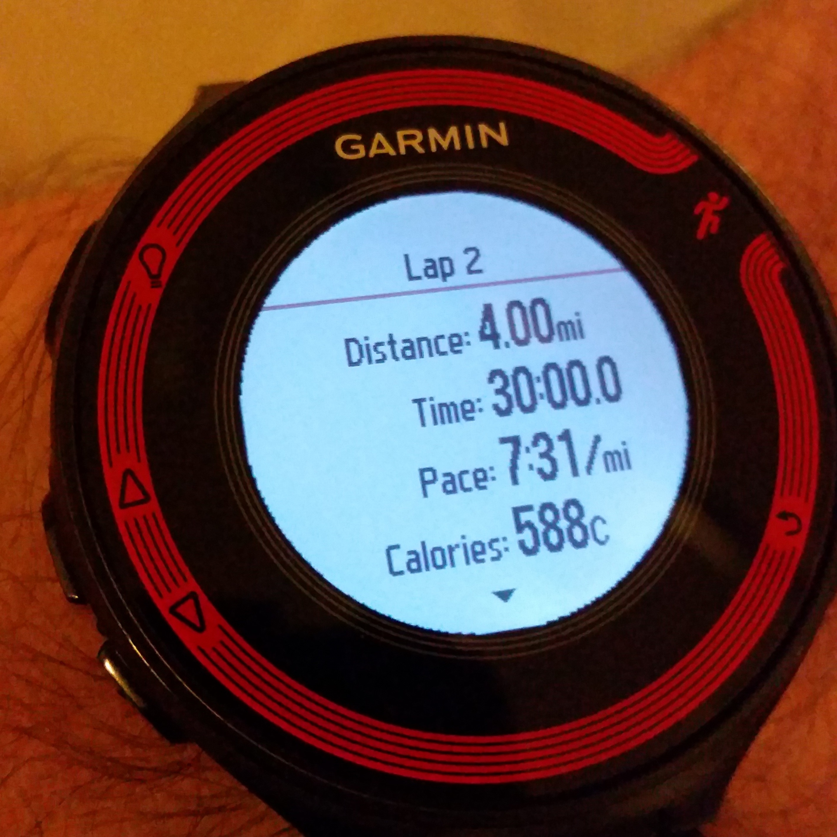 The distance is 4.00 miles, the time is 30:00.00. The pace is 7:31 per mile. The math is incorrect because 4 miles in 30 minutes is a 7:30 per mile pace.